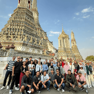Liburan Seru Bareng Teman